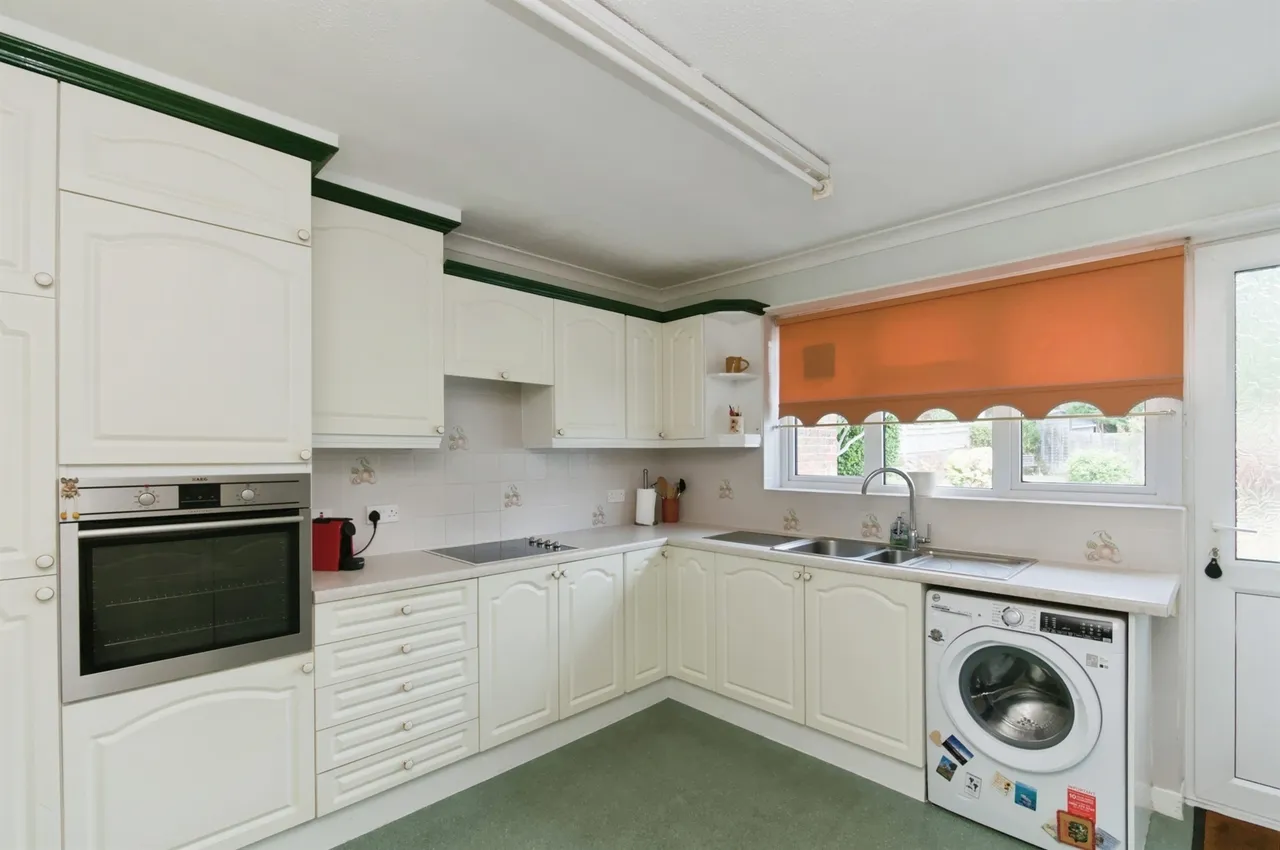 Birkdale, Bexhill-On-Sea, TN39, photo 4