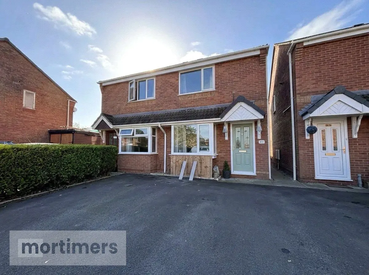 3 bed house for sale, Collingwood, Clayton Le Moors, BB5