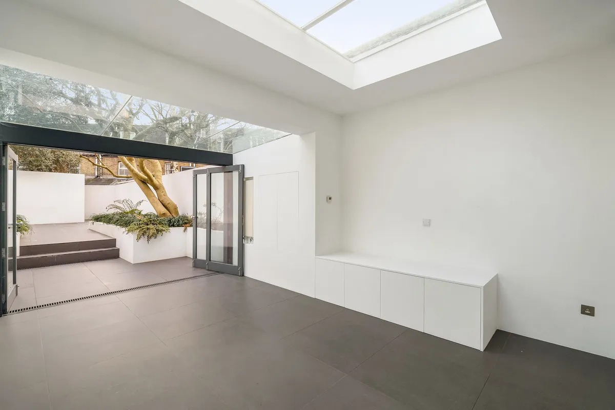 Kew Road, Richmond, TW9, photo 3
