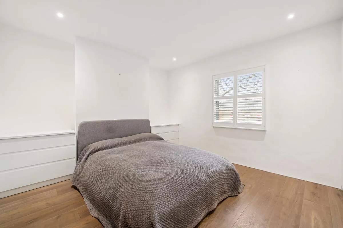 Kew Road, Richmond, TW9, photo 23