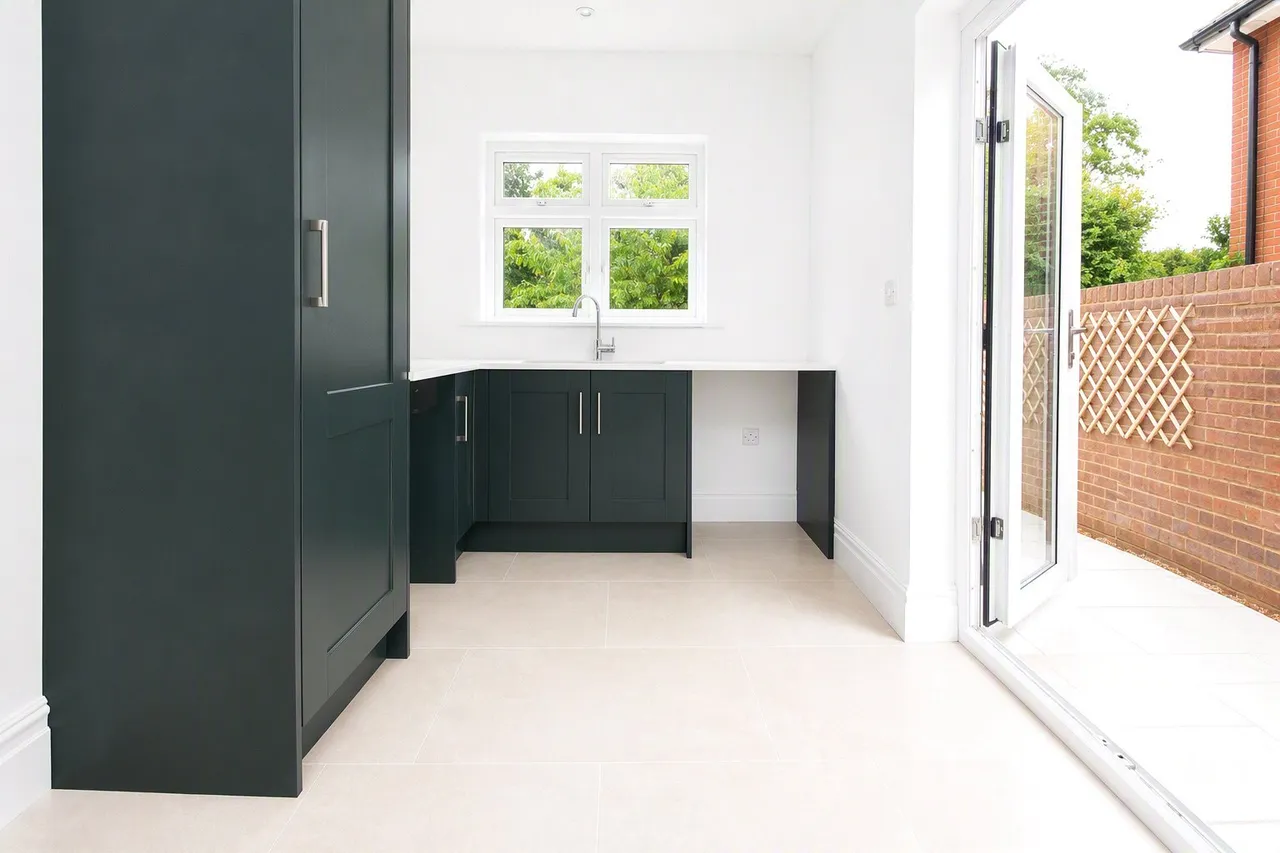 Springfield Lane, Fleet, Hampshire, GU51 4AH, photo 5