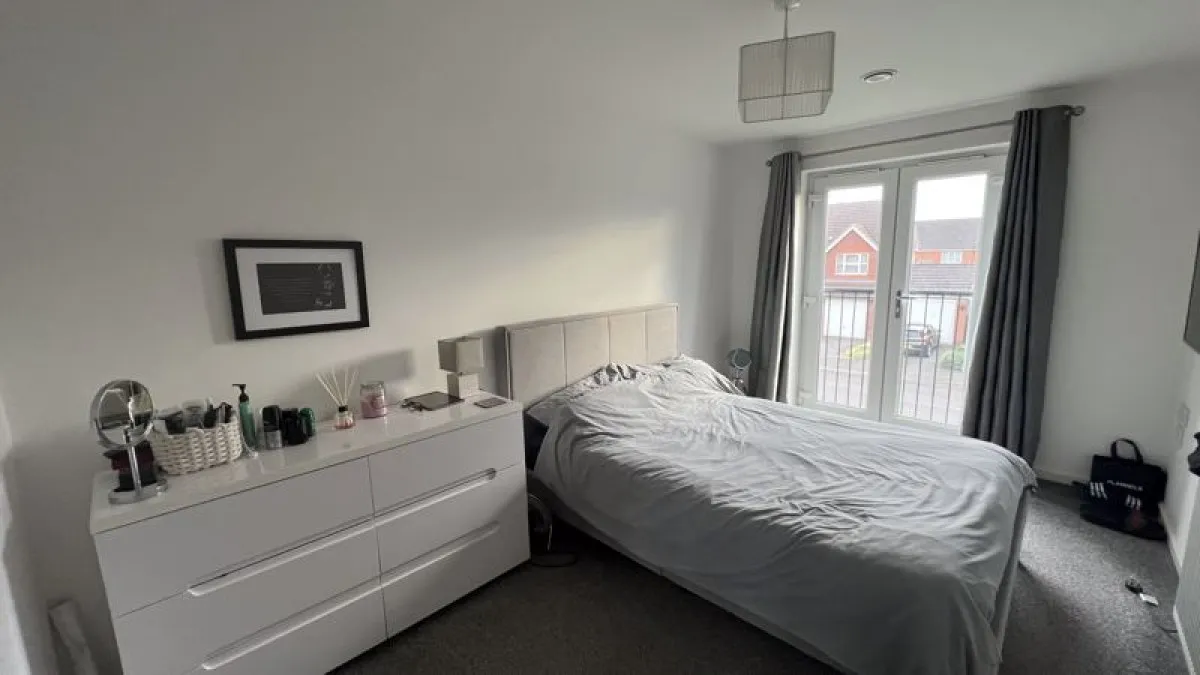 Pintail Close, Scunthorpe, photo 5