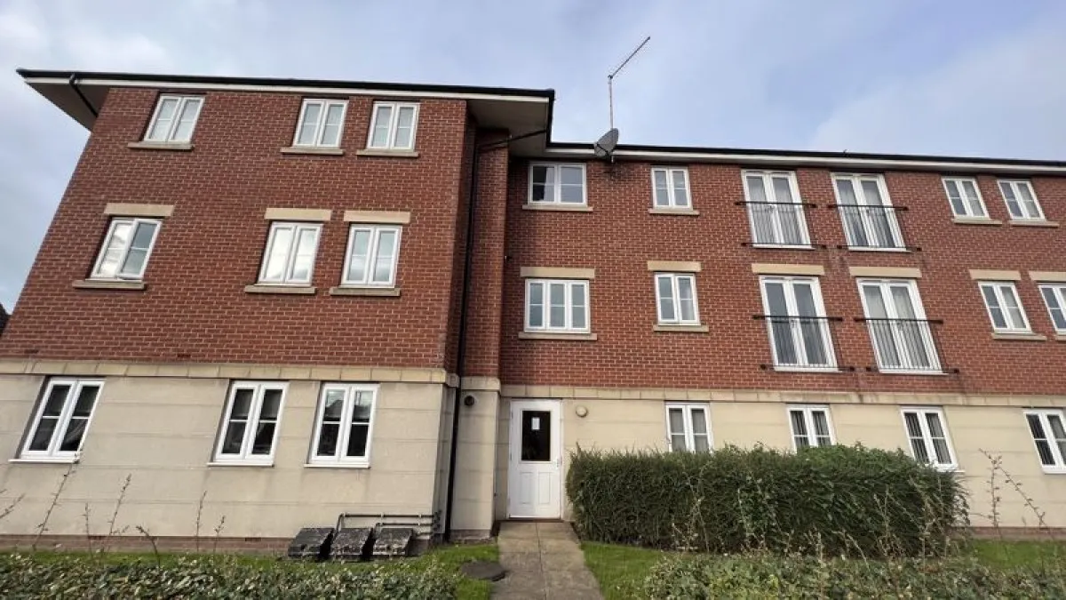 2 bed first floor for sale, Pintail Close, Scunthorpe