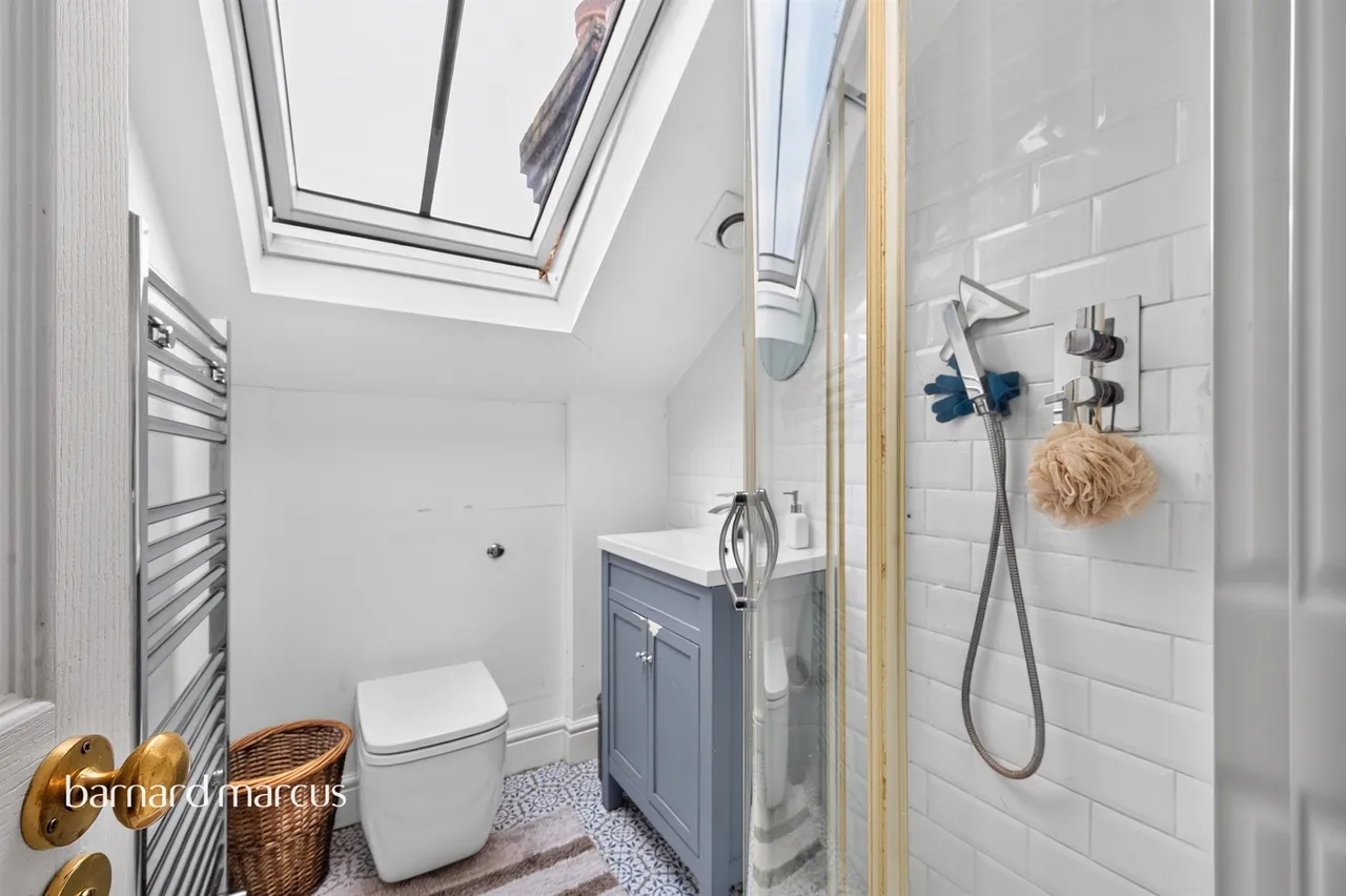 King Charles Crescent, Surbiton, KT5, photo 9