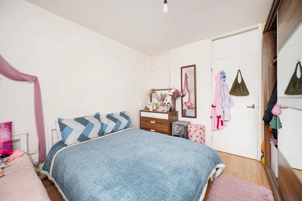 91 Buckland Court, St Johns Estate, London, photo 3