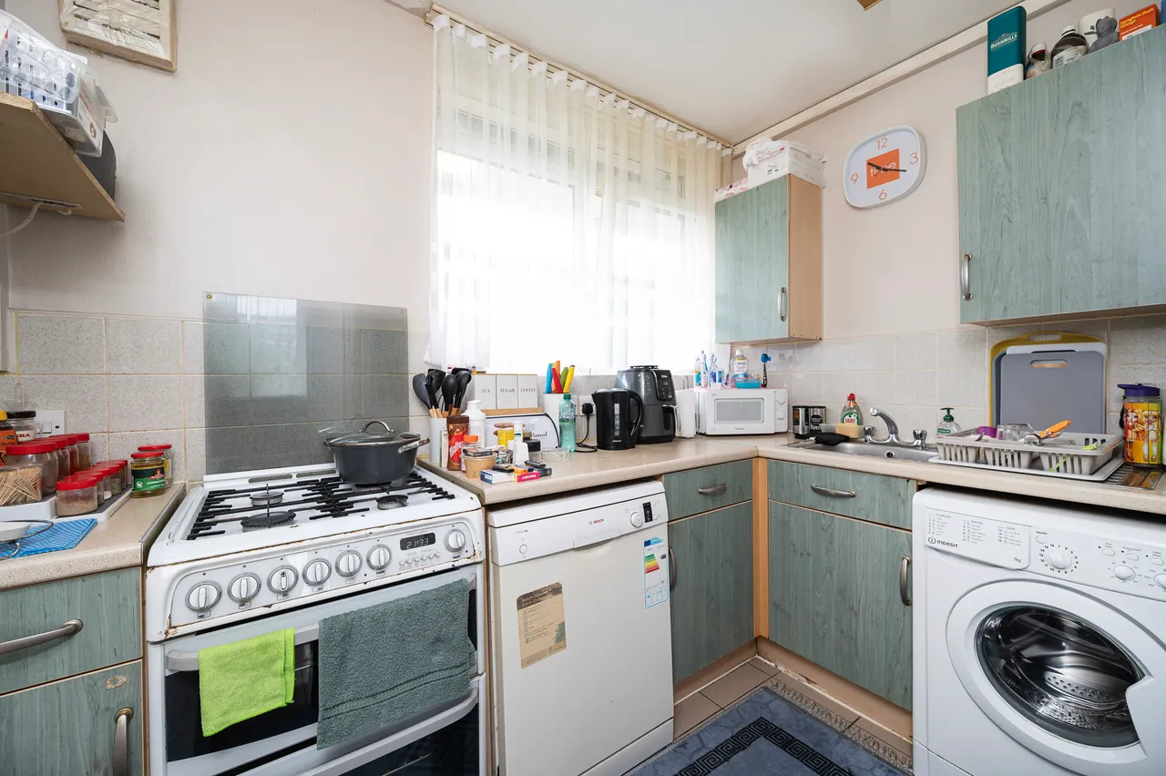 91 Buckland Court, St Johns Estate, London, photo 5