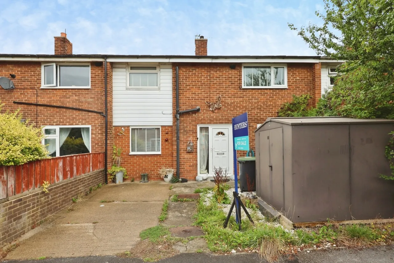 3 bed house for sale — Chandler Close, Newton Aycliffe