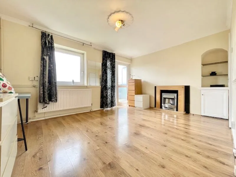 2 bed flat to rent — Millstream Road, London SE1 3NX