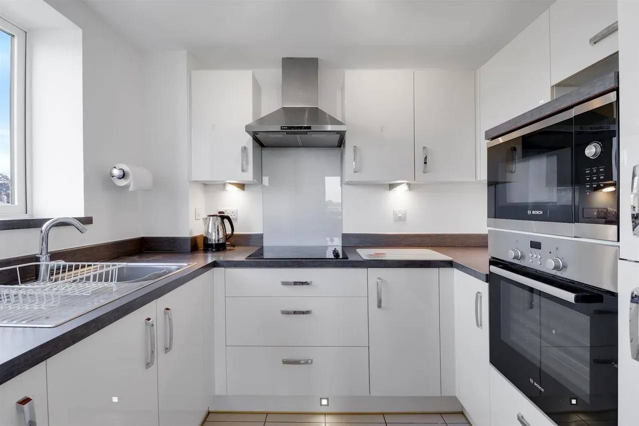 Albion Road, Bexleyheath, DA6, photo 2