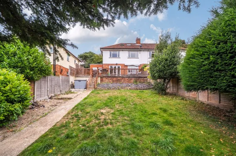 Coulsdon Road, Coulsdon CR5 2LB, photo 16