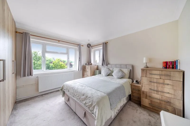 Coulsdon Road, Coulsdon CR5 2LB, photo 9