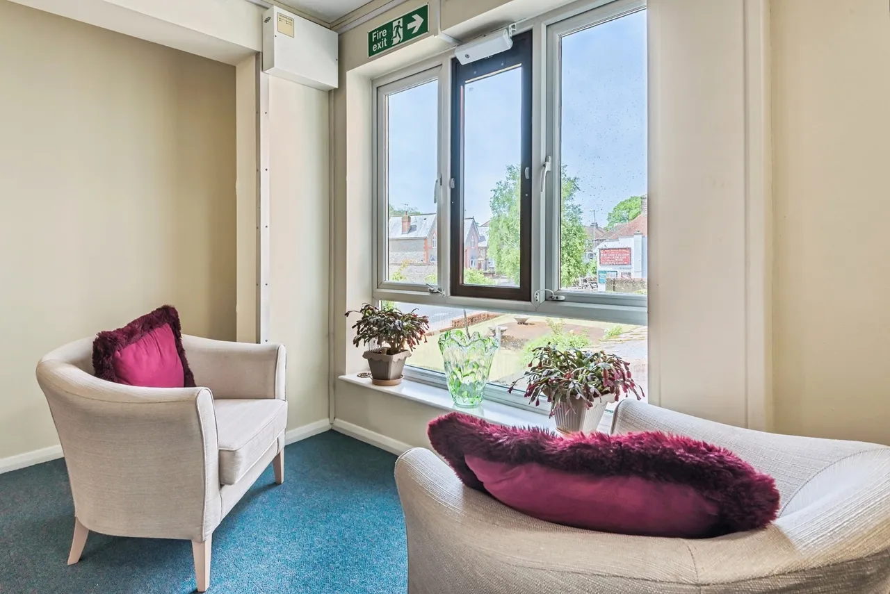Broadwater Street East, BN14, photo 7