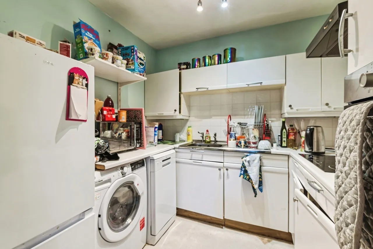 Broadwater Street East, BN14, photo 4