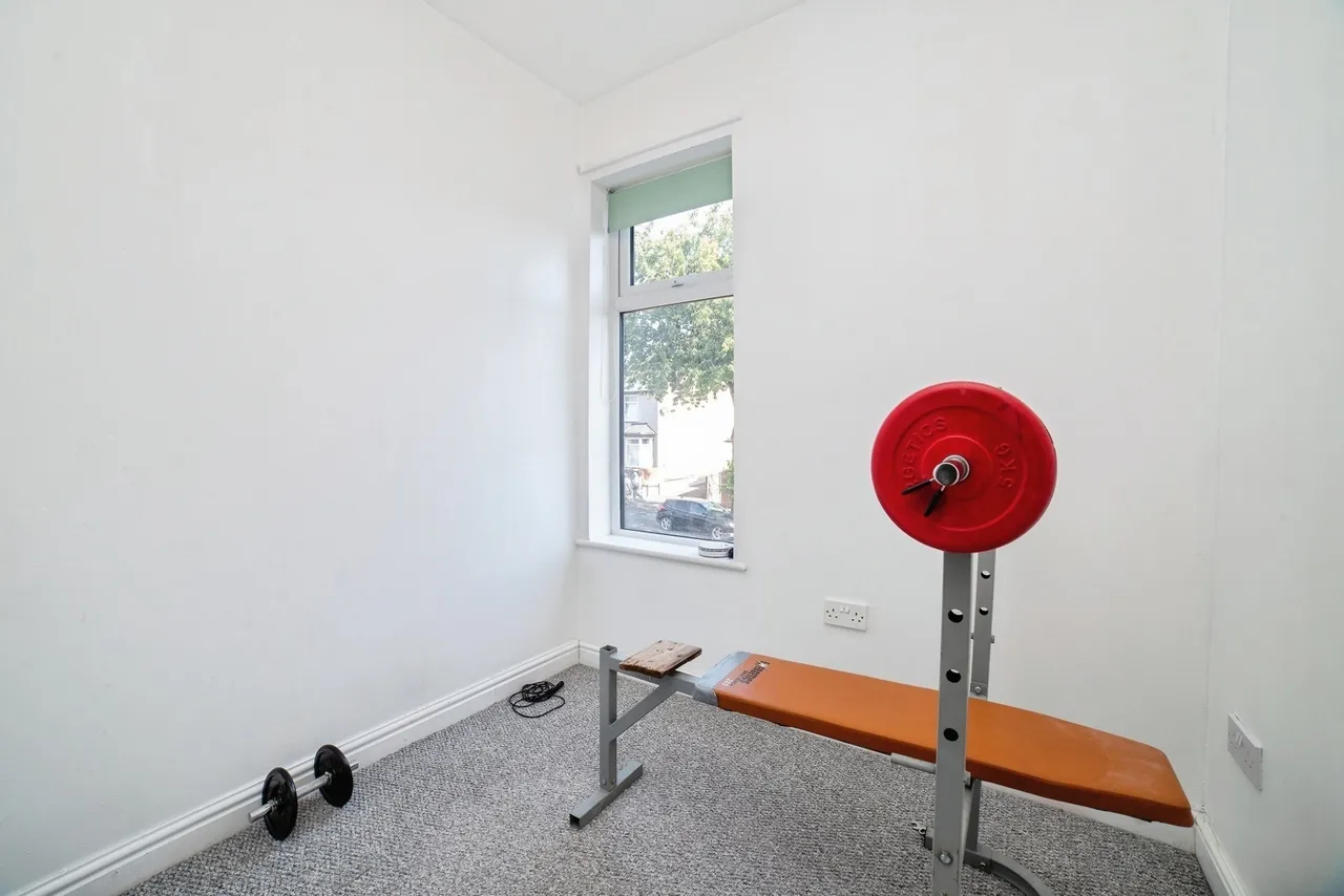 Southwell Road West, Mansfield, NG18, photo 15