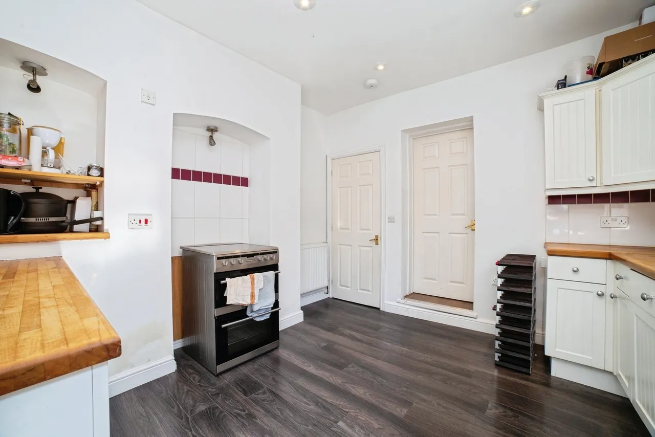 Southwell Road West, Mansfield, NG18, photo 7