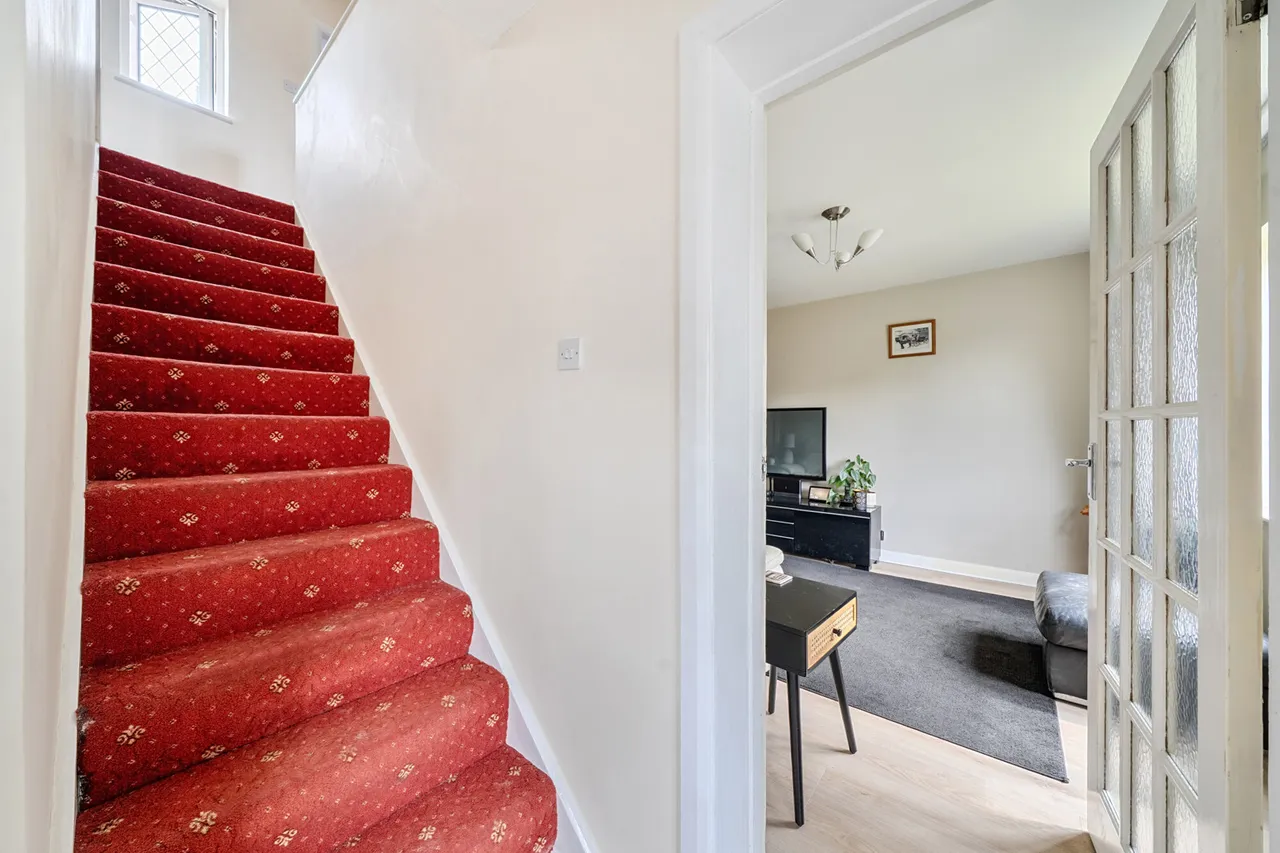 Hillside Close, Chalfont St. Peter, SL9, photo 25