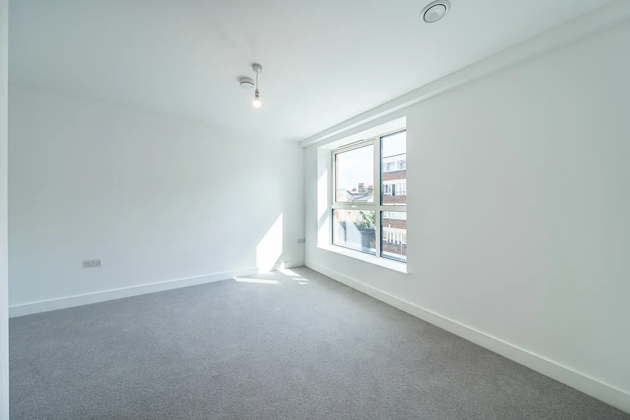 Northcote Road, London, SW11, photo 11