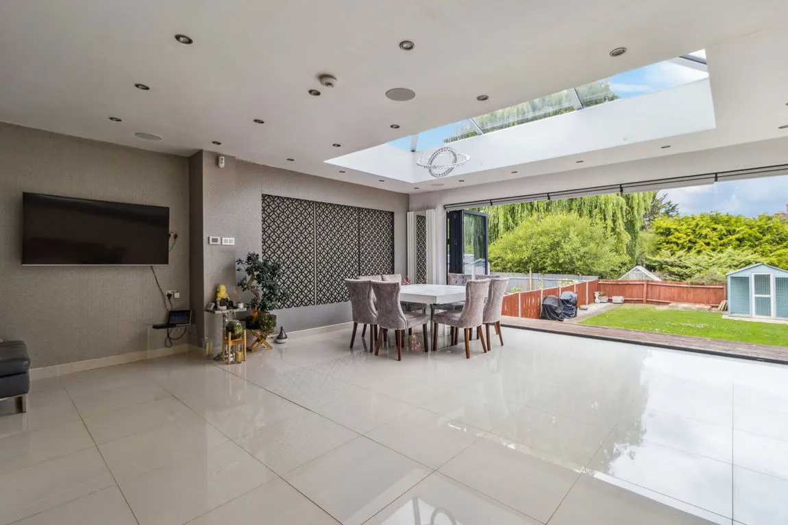 Elm Drive, Harrow, HA2, photo 18