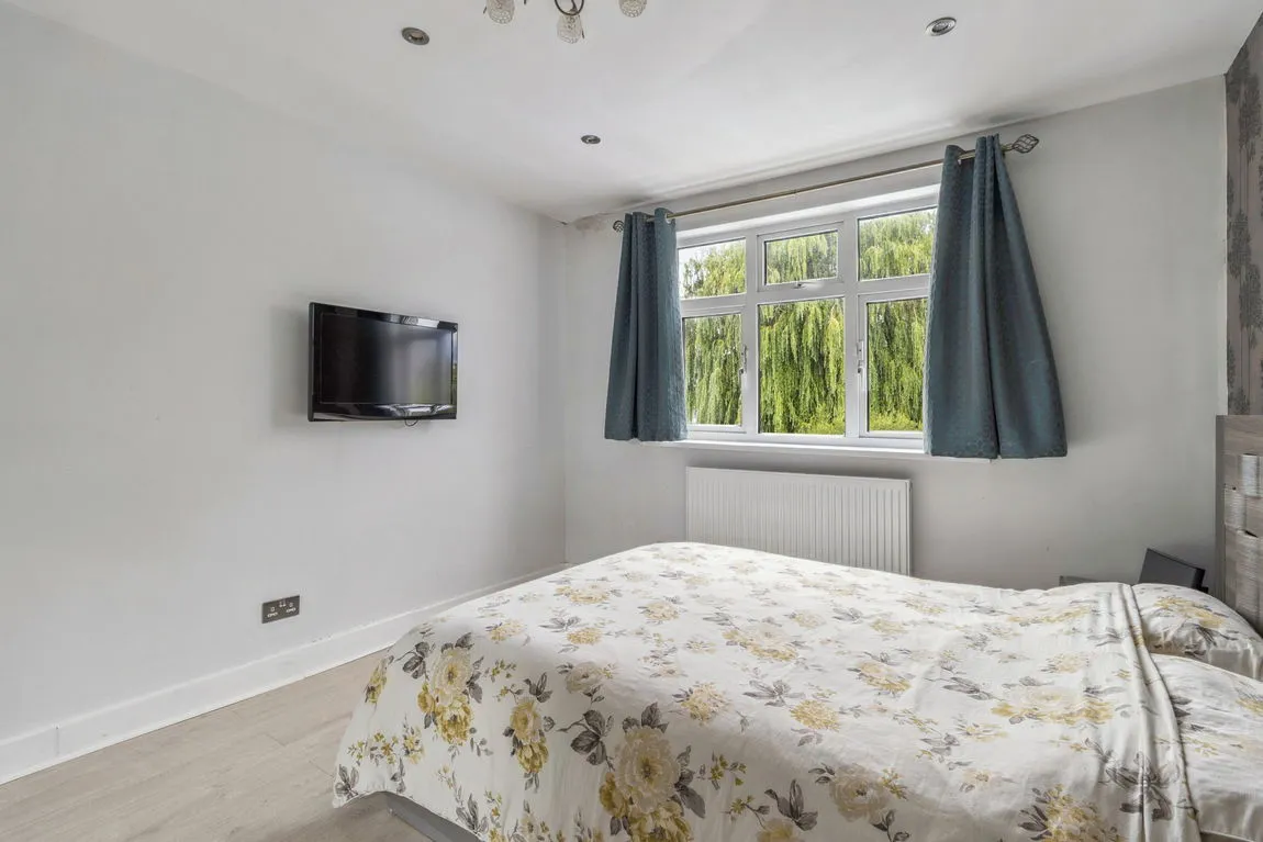 Elm Drive, Harrow, HA2, photo 15