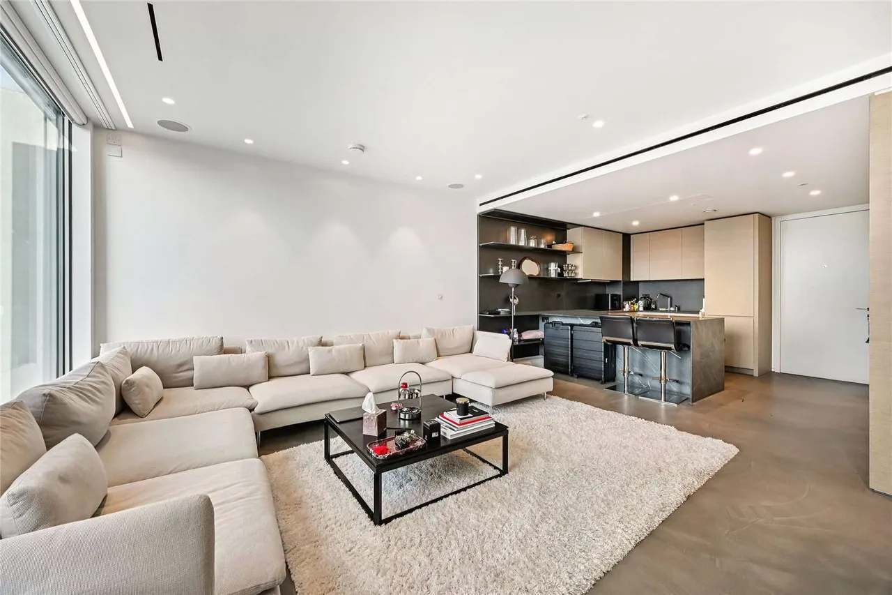 Nova, Buckingham Palace Road, London, SW1W 0AJ, photo 3