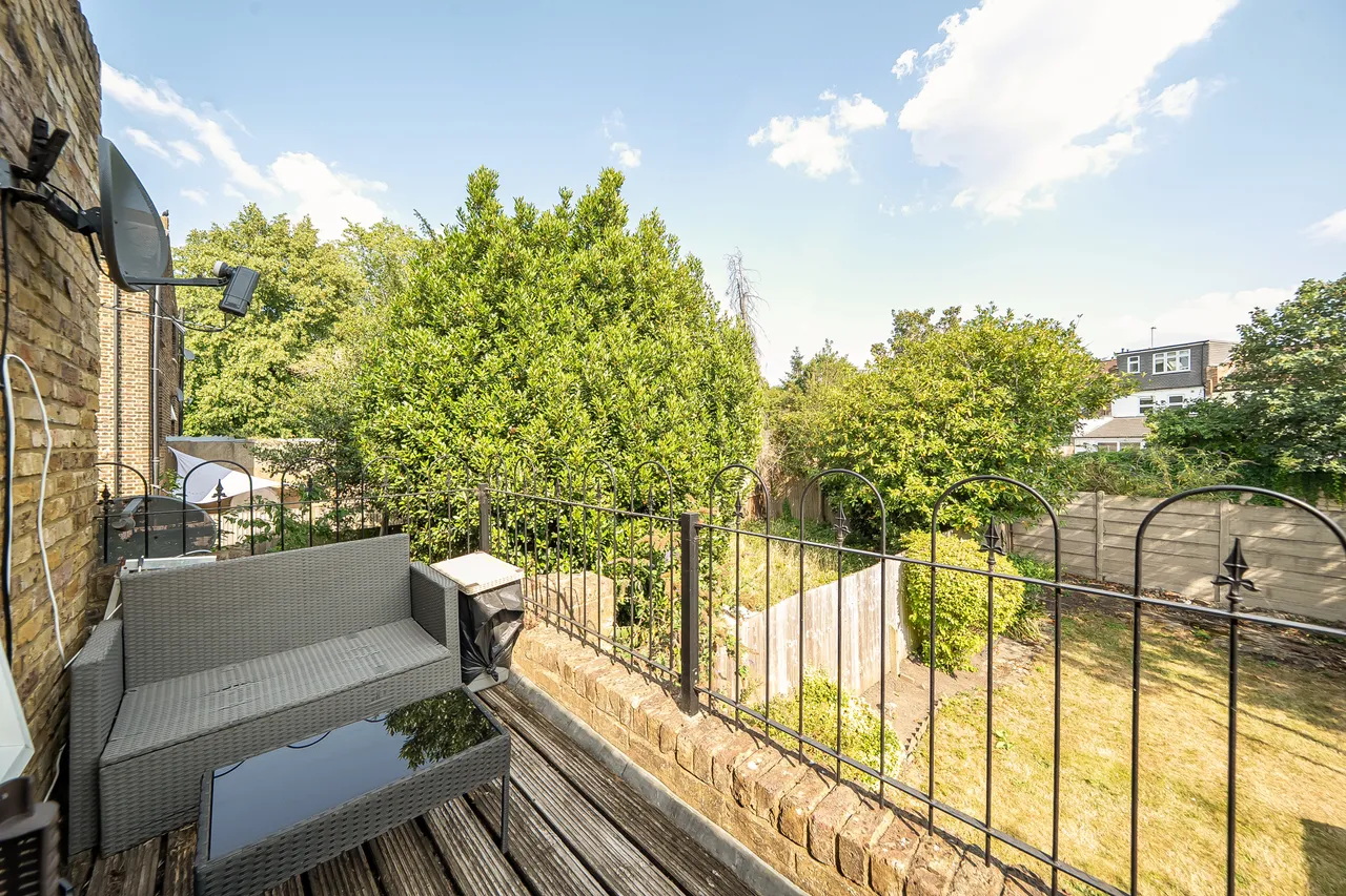 Flat 2, 54 Station Road, London, photo 6