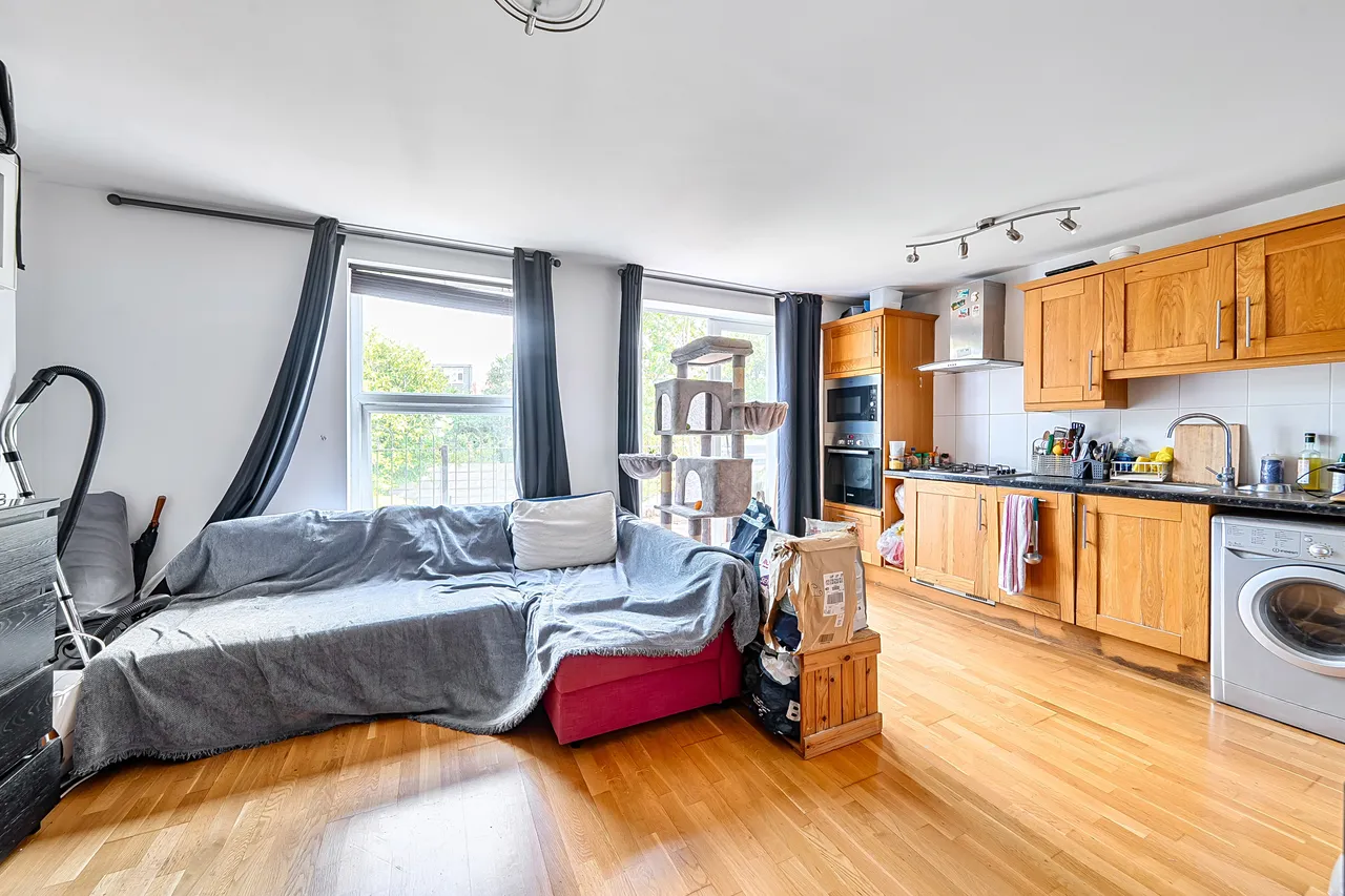 Flat 2, 54 Station Road, London, photo 8