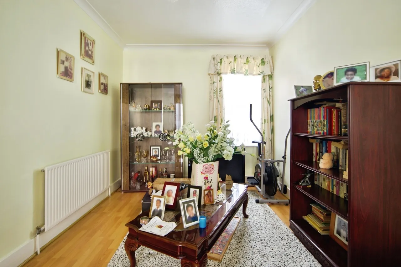 Ashley Road, Forest Gate, London, E7, photo 12