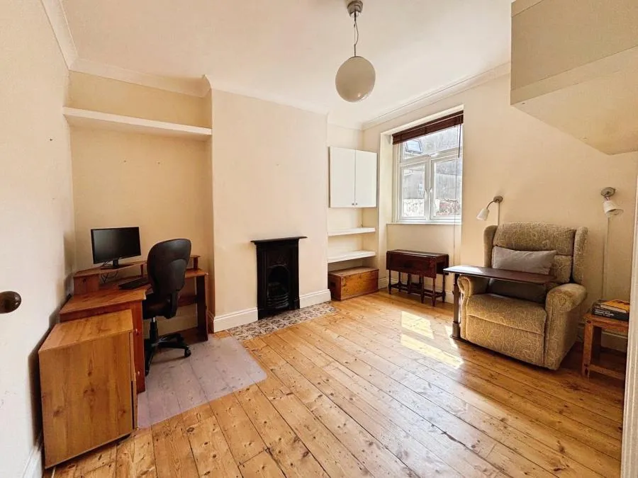 Hamilton Street, Pontcanna, CF11, photo 3