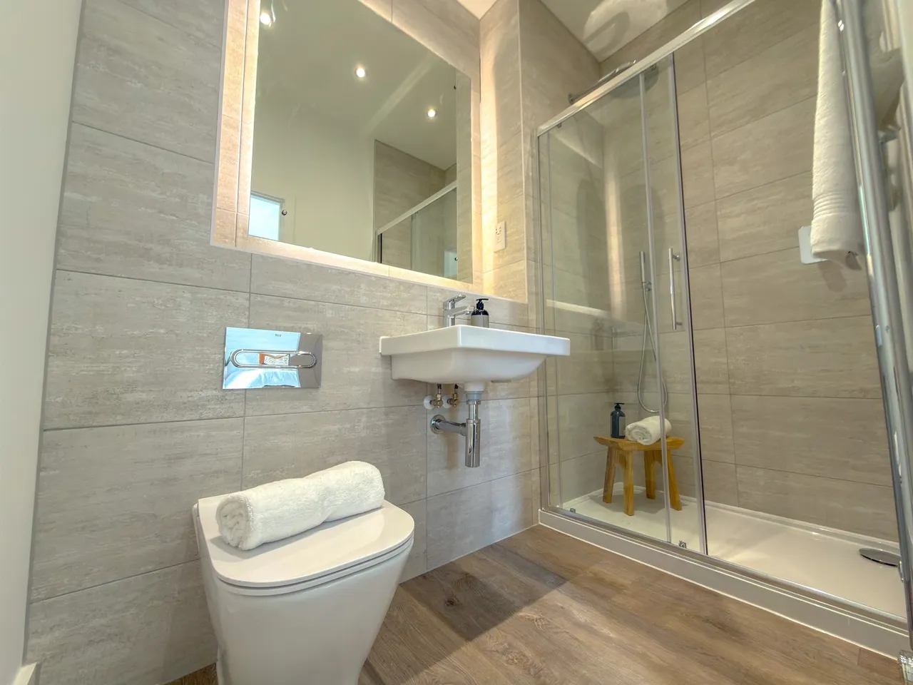 Swindon Road, Highworth, SN6, photo 13