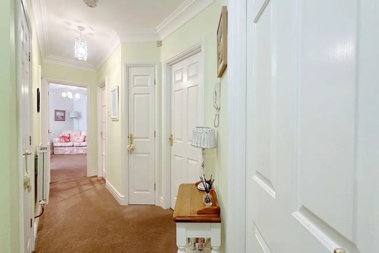 Nursery Drive, Stockport, photo 6