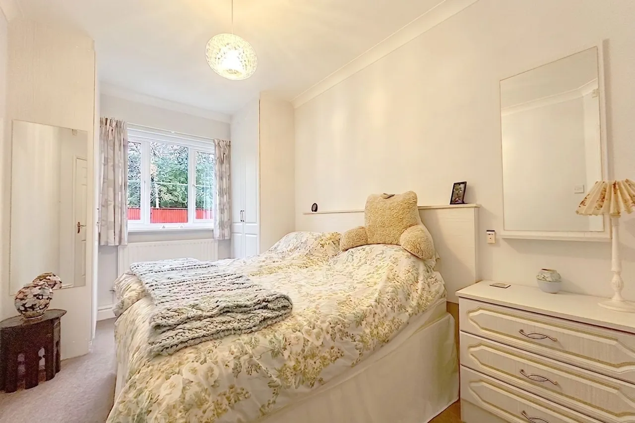 Nursery Drive, Stockport, photo 4