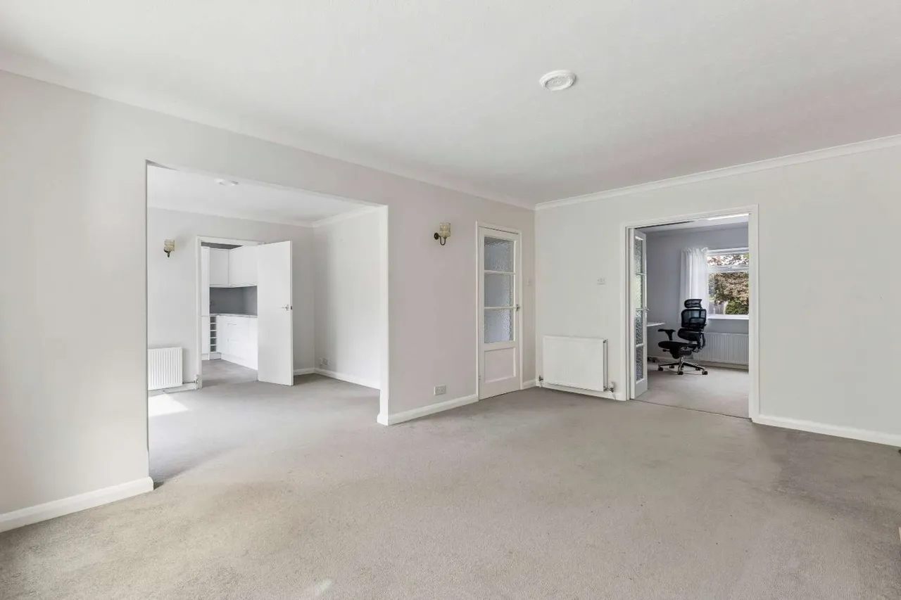 Bridgefield, Farnham, GU9, photo 5