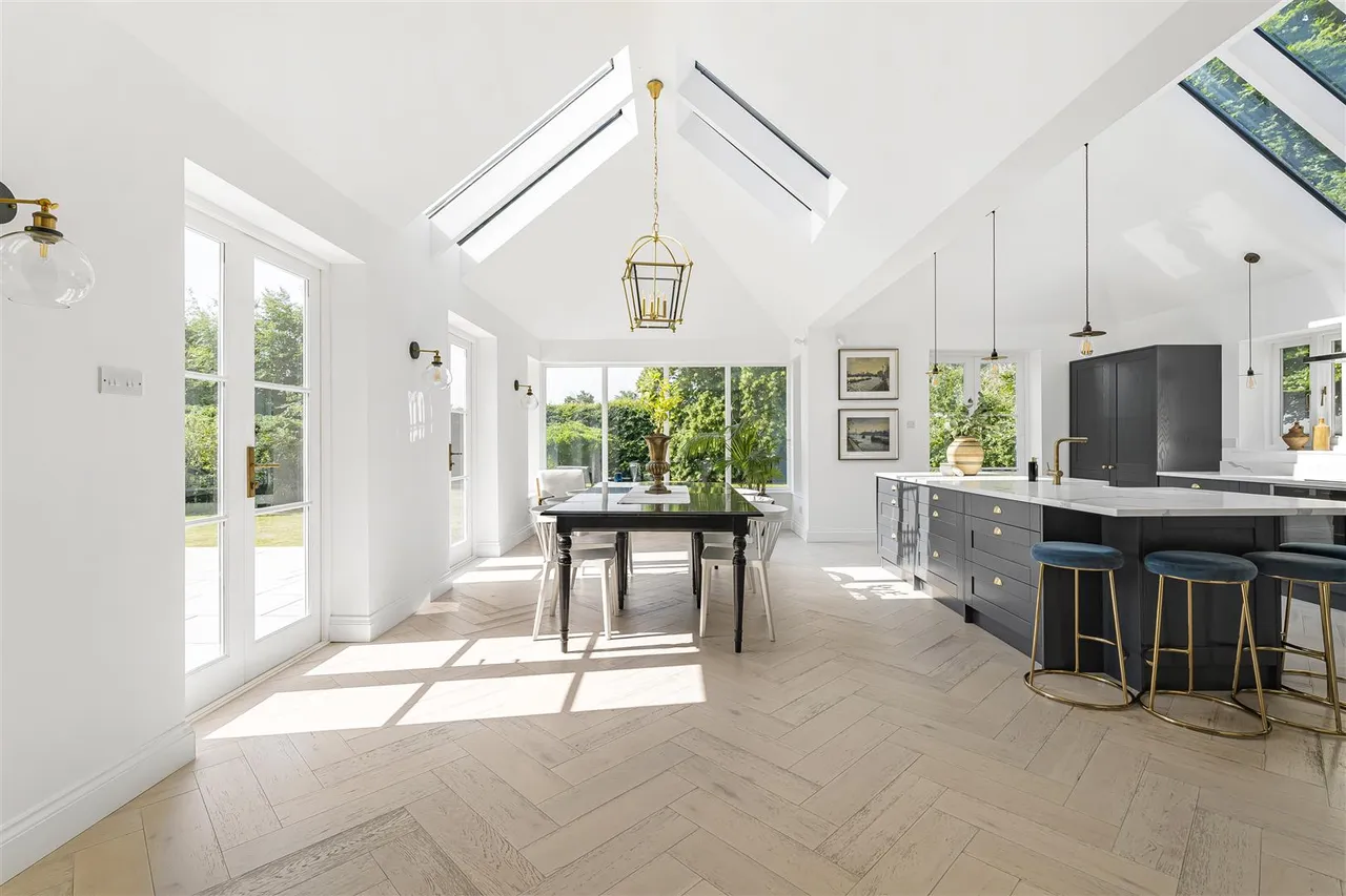 Cambridge Road, Abington, CB21, photo 11