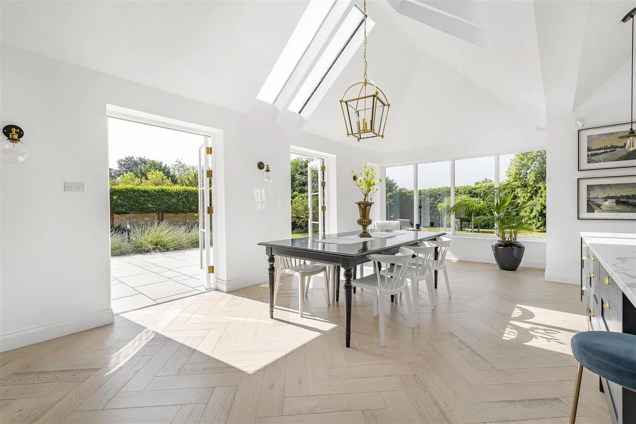 Cambridge Road, Abington, CB21, photo 12