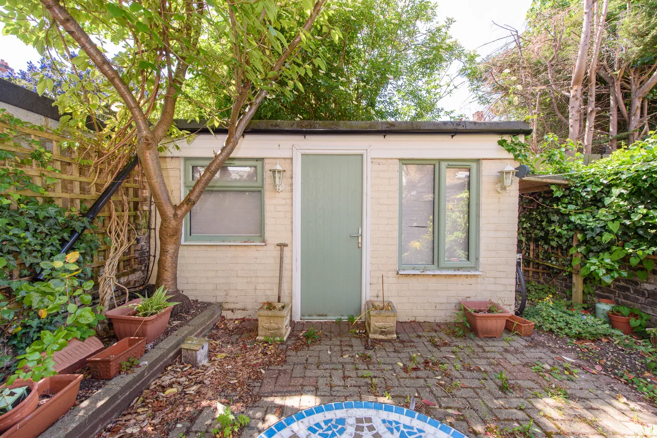 3 Dunster Gardens, London, photo 6