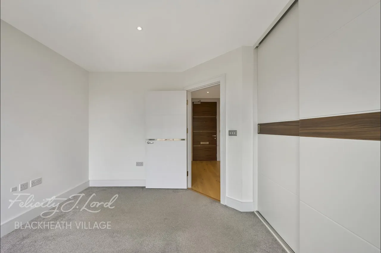 Tizzard Grove, London, photo 10