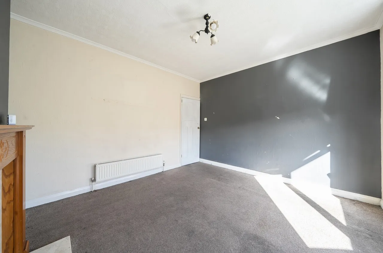 Warneford Rise, Huddersfield, HD4, photo 5