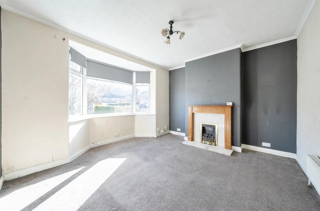 Warneford Rise, Huddersfield, HD4, photo 2