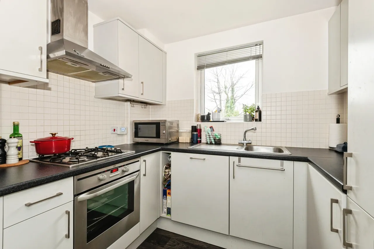 Park View Road, Leatherhead, KT22, photo 7