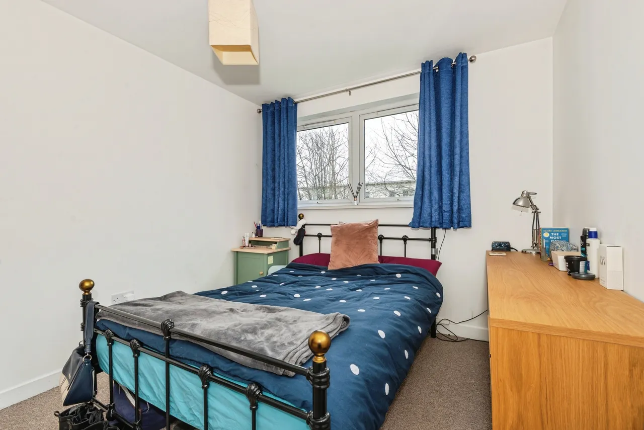 Park View Road, Leatherhead, KT22, photo 13