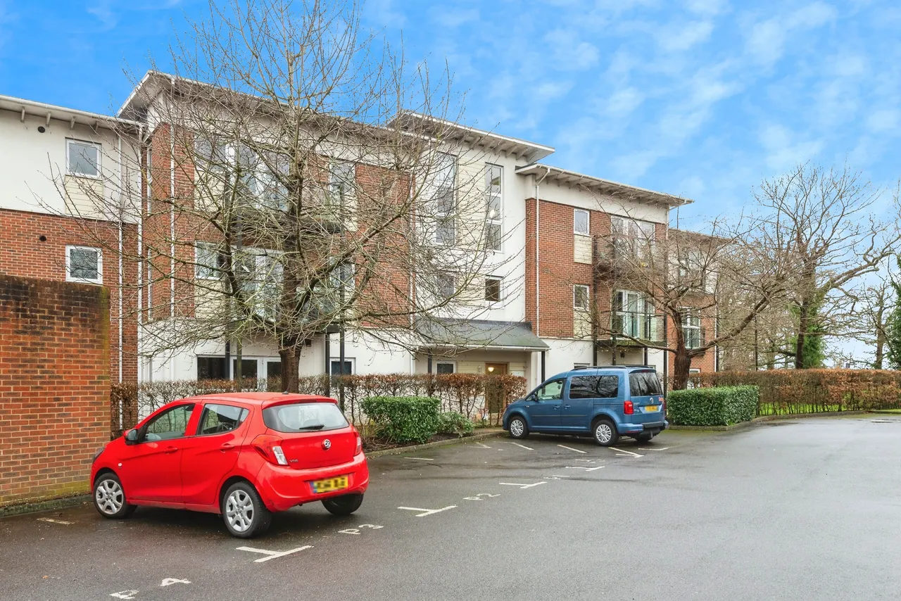 Park View Road, Leatherhead, KT22, photo 20