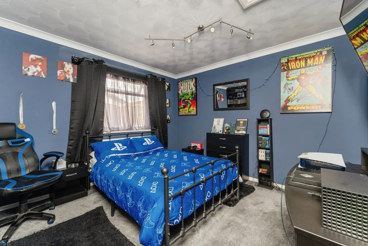 Corbett Avenue, Talacre, CH8, photo 9