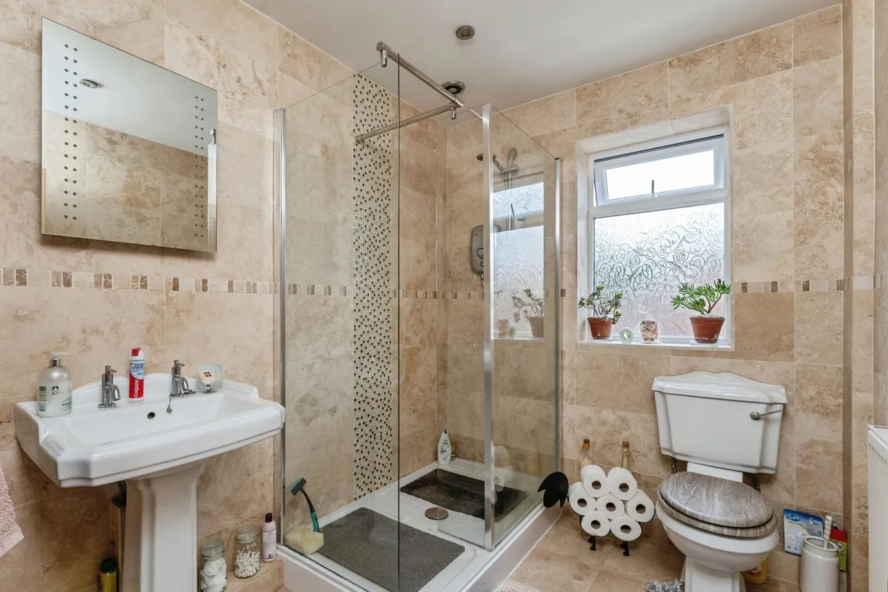 Corbett Avenue, Talacre, CH8, photo 11