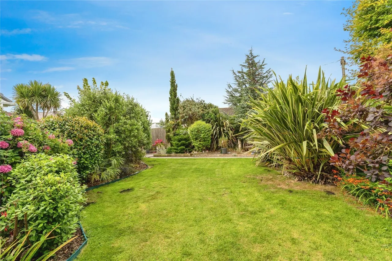Corbett Avenue, Talacre, CH8, photo 16
