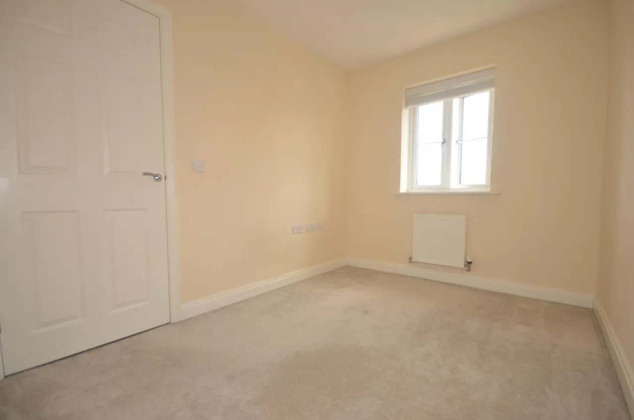 London Road, Priors Hall Park, Corby, NN17, photo 8