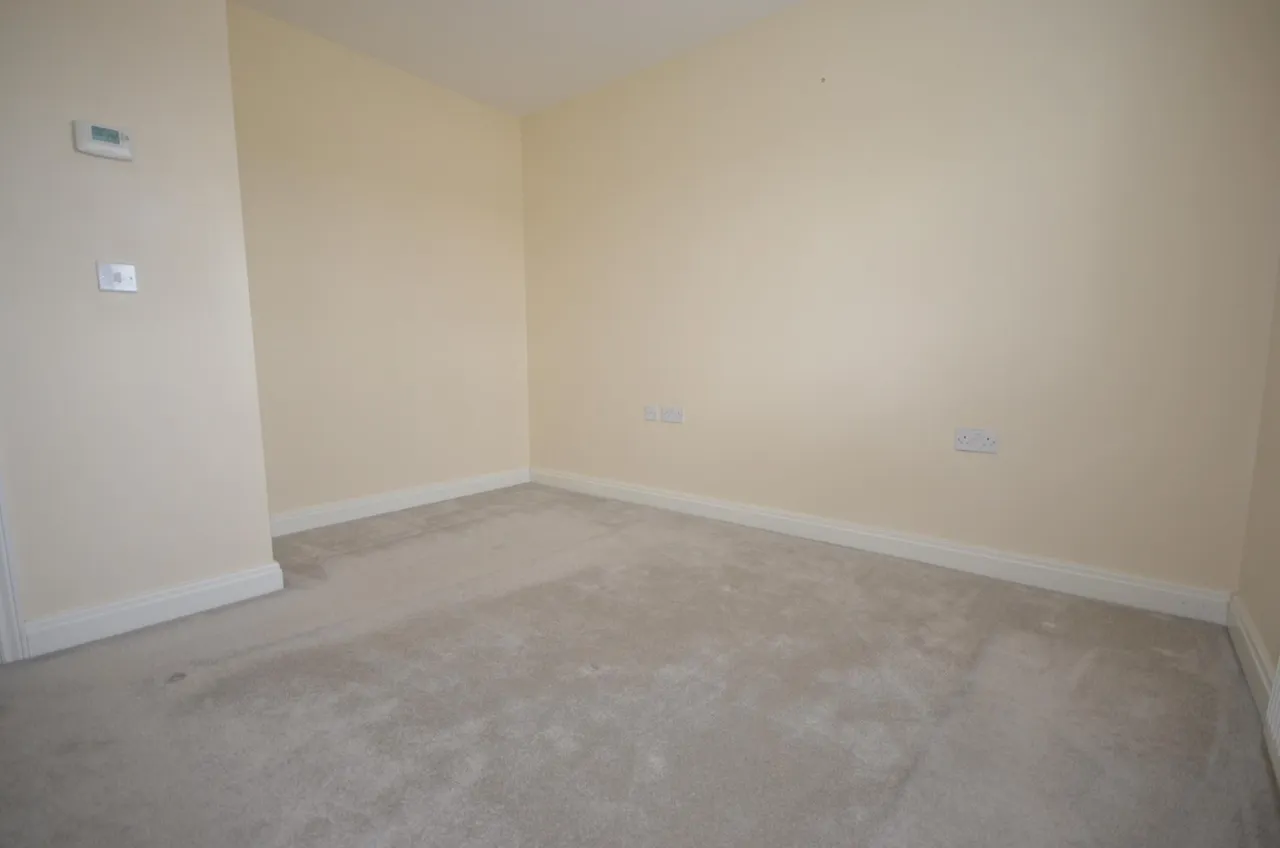 London Road, Priors Hall Park, Corby, NN17, photo 6