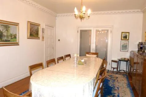 6 bedroom Detached for sale, photo 6
