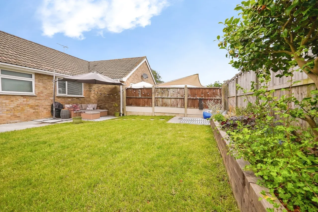 Guilford Avenue, Whitfield, Dover, Kent, CT16, photo 10