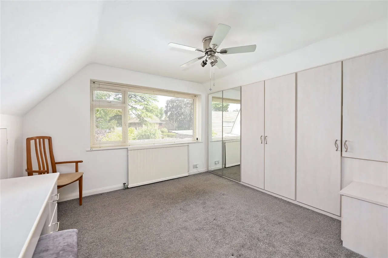 Wheatsheaf Lane, Staines, TW18, photo 18