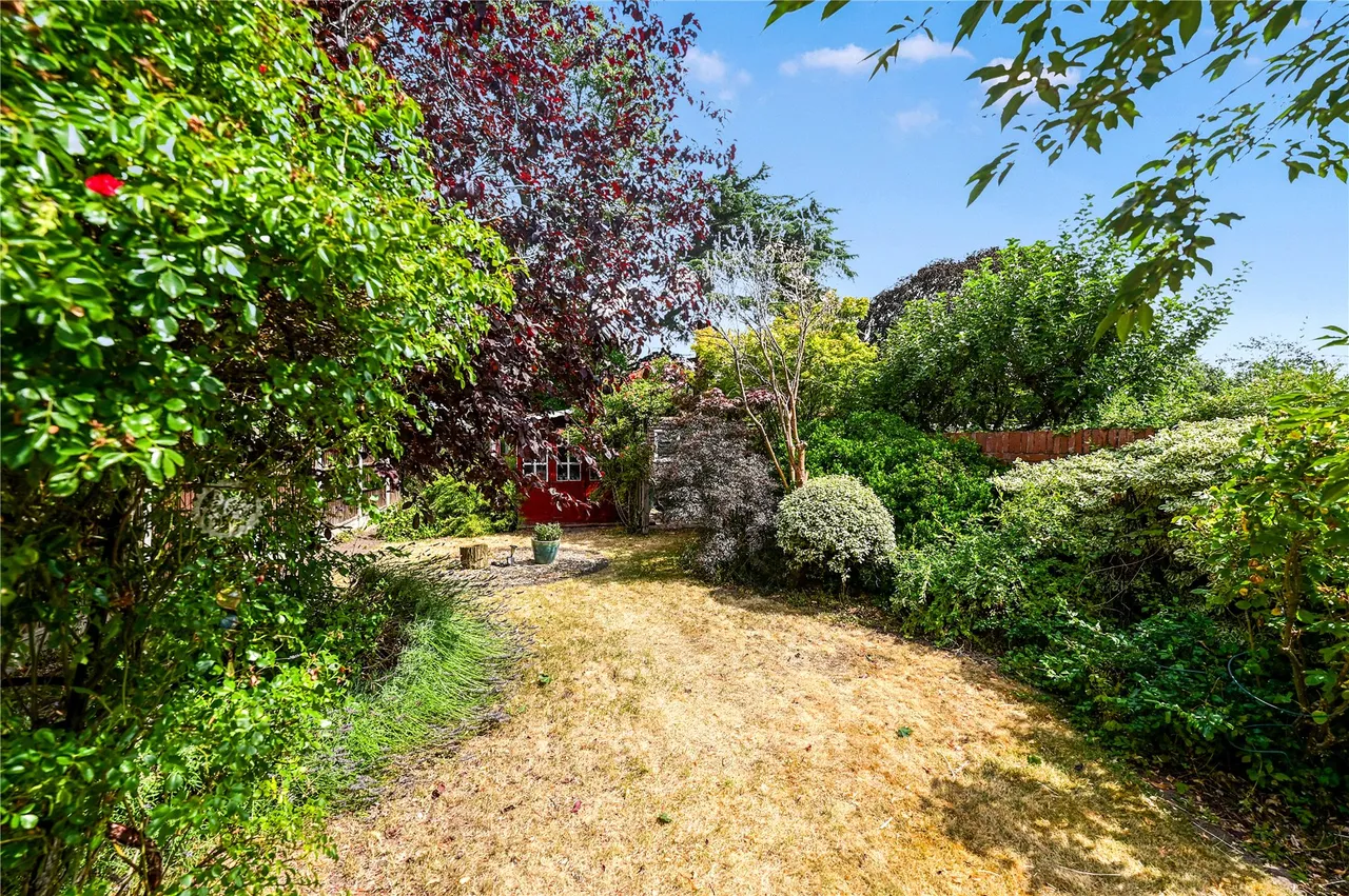 Wheatsheaf Lane, Staines, TW18, photo 15